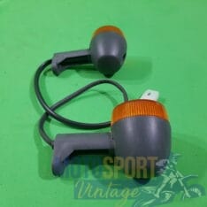 coppia frecce aprilia scarabeo 50 2t - immagine 2